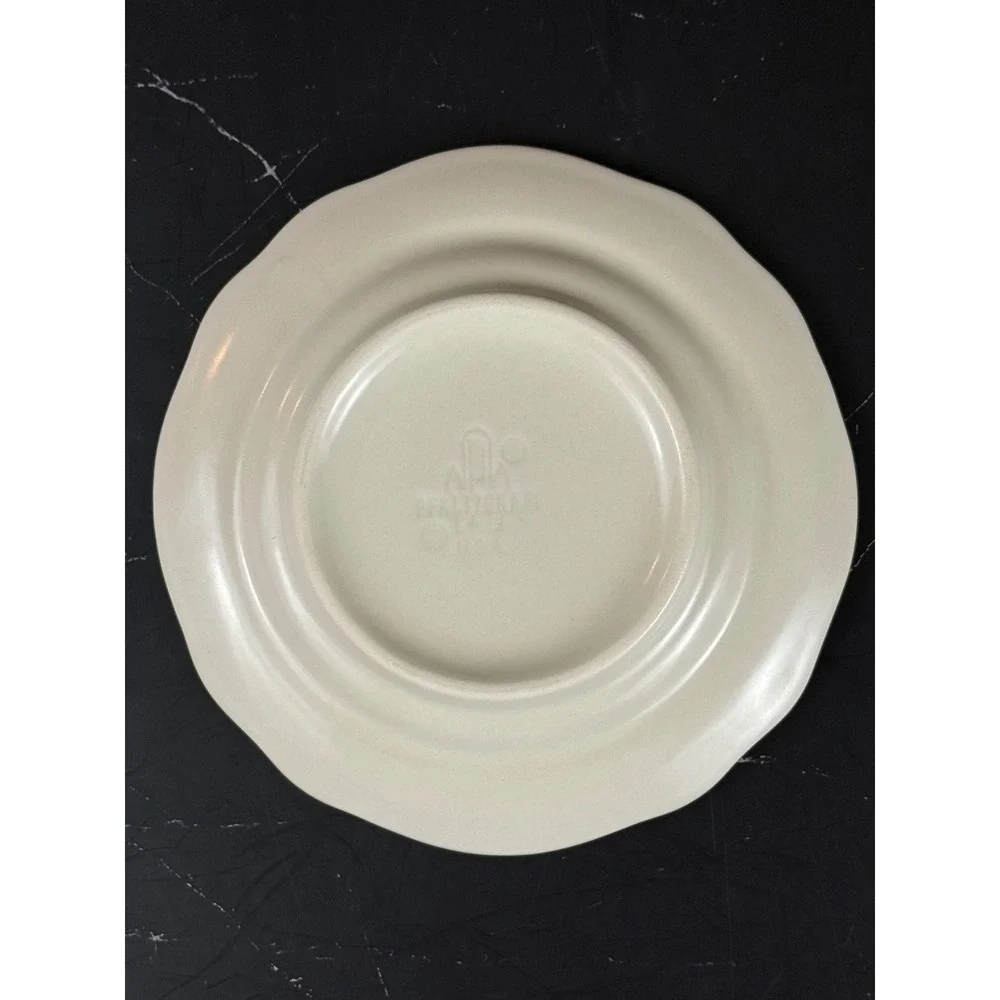 Vintage Pfaltzgraff‎ Tea Rose Pattern Saucer 1985 Embossed Raised Back Stamp EUC